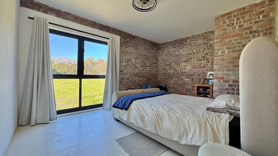 3 Bedroom Property for Sale in Firlands Western Cape